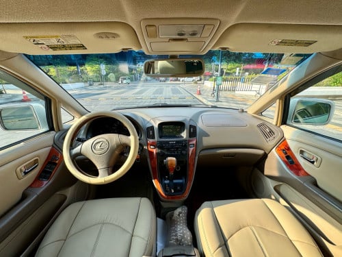 🚘Lexus RX 300 ឆ្នាំ 2001 ប៉ុង១ ឡានស្អាត ទឹកថ្នាំហាប់ គ្រឿងក្នុងថ្មី