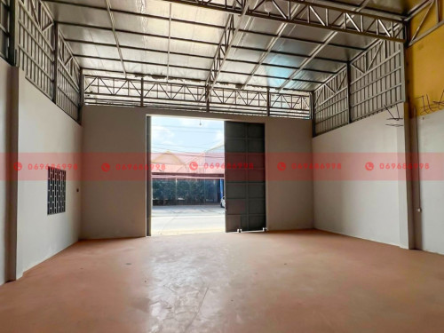 1200 Sqm Warehouse For Lease On A Concrete Road In Krang Thnong Area