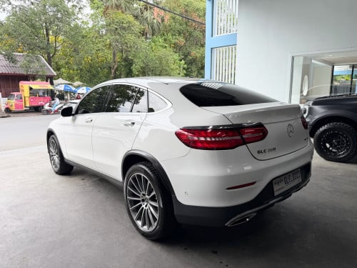 2017 MERCESDES BENZ GLC 300 Coupè 4Matic option ខ្ពស់ ម្ចាស់ដេីម