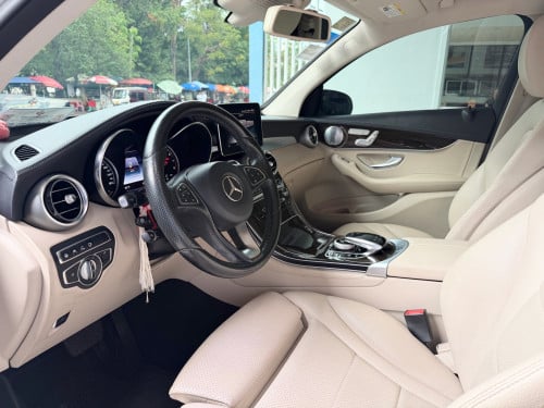2017 MERCESDES BENZ GLC 300 Coupè 4Matic option ខ្ពស់ ម្ចាស់ដេីម
