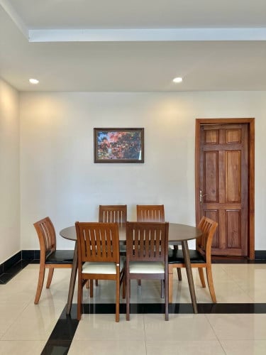 3 bedroom 3 bathroom for Rent in BKK 1