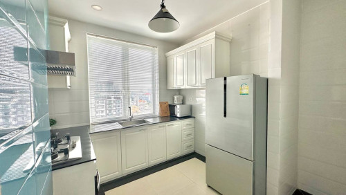 3 bedroom 3 bathroom for Rent in BKK 1