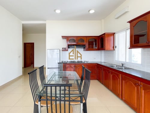 3  Bedroom Serviced Apartment for rent- Tuolkork -Phnom Penh.