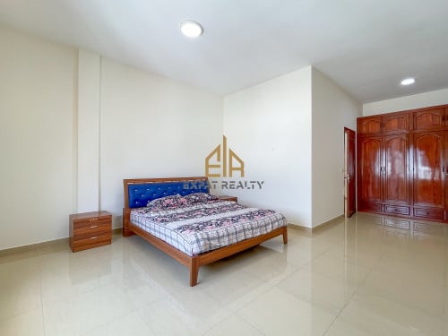 3  Bedroom Serviced Apartment for rent- Tuolkork -Phnom Penh.