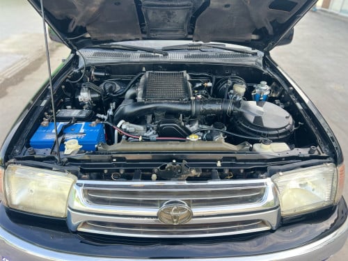 4RUNNER 1998 (ម៉ាសុីន ម៉ាស៊ូត PRADO)