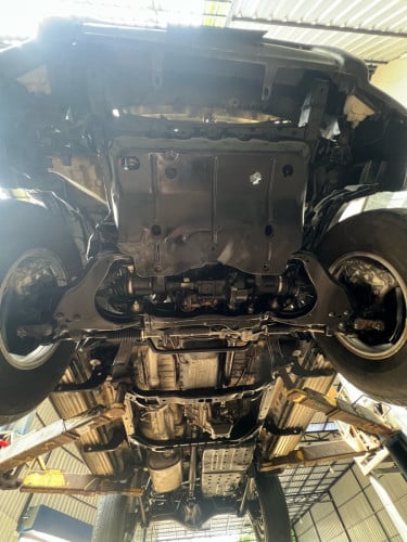 4RUNNER 1998 (ម៉ាសុីន ម៉ាស៊ូត PRADO)