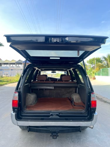 4RUNNER 1998 (ម៉ាសុីន ម៉ាស៊ូត PRADO)