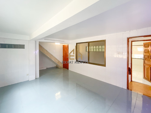 5 Bedroom Town House for Rent-BKK2-Phnom Penh.
