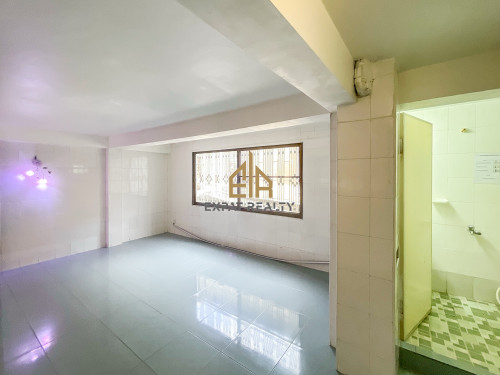 5 Bedroom Town House for Rent-BKK2-Phnom Penh.