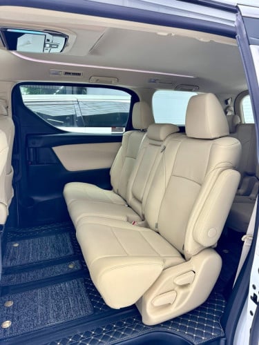 ALPHARD 2016