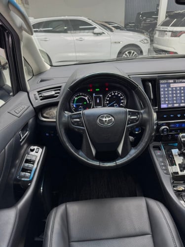 Alphard 2019