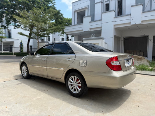 Camry 2003 Le ABS gold