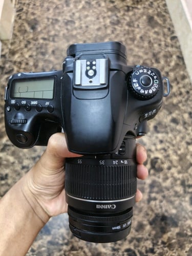 Cannon 250D ម្ចាស់កុនលុយលក់បន្ទាន់