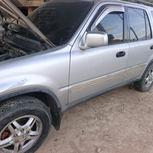 CRV 97 ឡានសានុំដើម