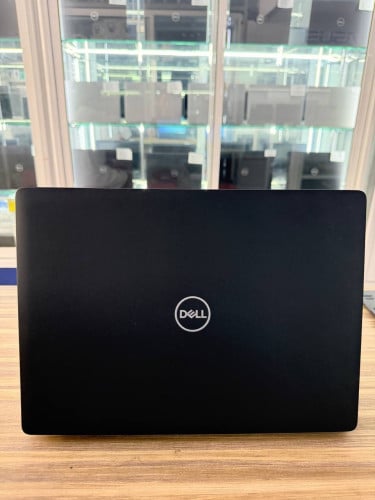 Dell latitude 3480Core i3-7thRam 8GB DDR4 SSD 128GBScreen 14”HD