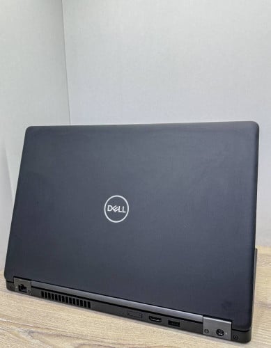 Dell Latitude 5490Core : i5-8th / Ram : 8GB DDR4HDD : M.2 256GB / VGA : intel graphics Display : 14”