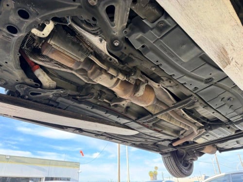 ETA ថ្ងៃ19 ខែ06 2026 Prius2014 Plug In opt4 ពណ័ប្រផេះ កៅអីចុច ពូកស្បែក ចង្កូតស្បែក មានស្លាយកុងទ័រ