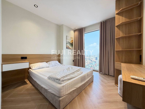For Sale: Superb Fully Decorated 3bedrooms with 3bathrooms at Time Square 5