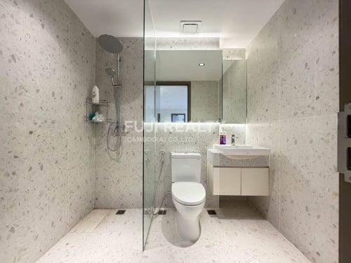 For Sale: Superb Fully Decorated 3bedrooms with 3bathrooms at Time Square 5