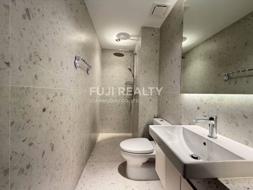 For Sale: Superb Fully Decorated 3bedrooms with 3bathrooms at Time Square 5