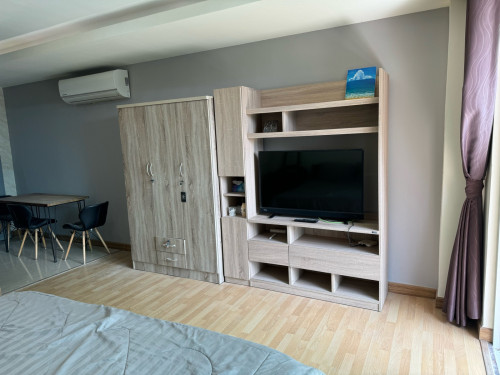 Fully Furnished 1 Bedroom Apartment 51m2 net @ Olympia City for rent at $350/month.
