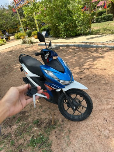 Honda Beat 022 តម្លៃសាង 13$$ជាង លេខtelegram