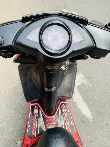 Honda Click (470$,from Japan)