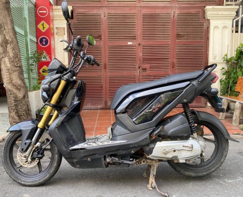 Honda ZOOMER x (110cc, year2015, 560$) have all documents