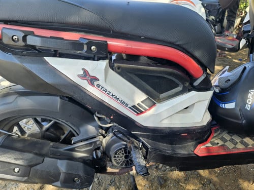 zoomer X  2019 modle with ID card and plate.