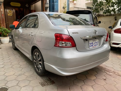 Hot sale ឆ្វេងស៊ីន Toyota Yaris S 2007 2CD