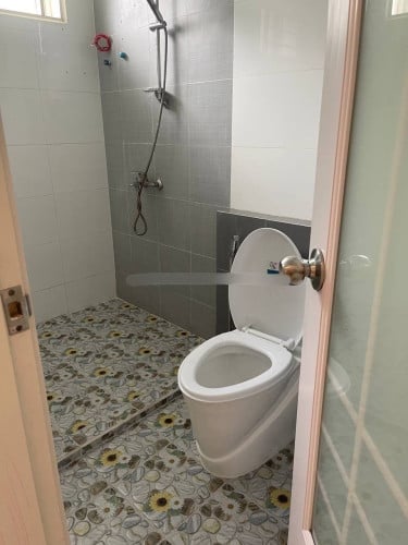 House for rent (good for living)