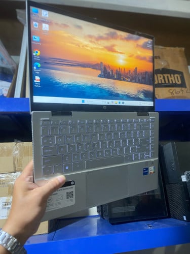HP Pavilion x360 Touch Screen 12 generation Core i7 Ram 16GB SSD 512GB Screen 14 inch New99%