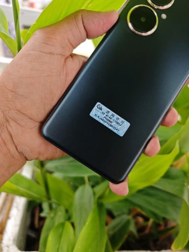 Huawei Nova 11i 12g/256g_CH(វៃដូរបាន)👉$95