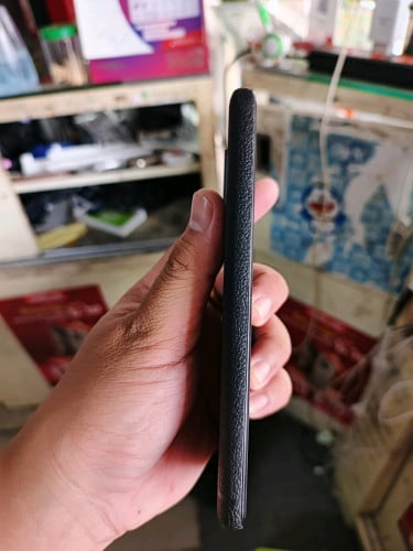 Huawei p40 សំណុំ china version ram8 128g នៅស្អាត 97 98%