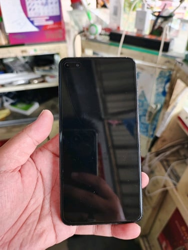 Huawei p40 សំណុំ china version ram8 128g នៅស្អាត 97 98%