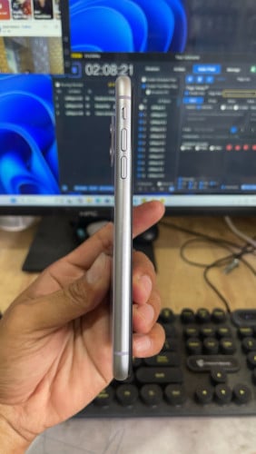 iPhone 11 64G អេក្រង់ Gx ថ្ម100%