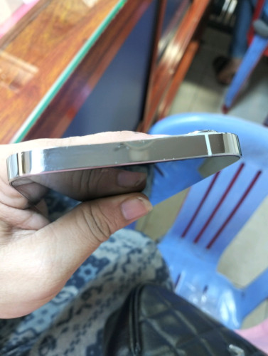iphone  13pm  256g  ពណ៍ស
