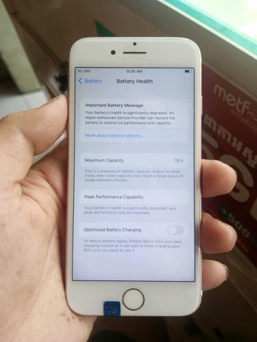 Iphone7(មេម៉ូរី32G)លក់នៅសានុំទាំងអស់ចង់បានឆាតមក📢😘