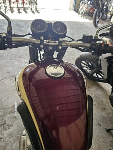 Kawasaki W650 original from Japan ក្រដាសពន្ធ