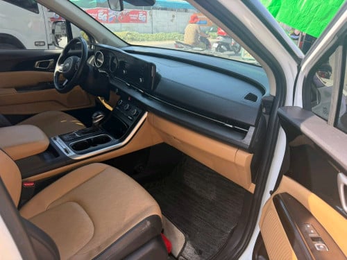 Kia camvival 2021 full options ឡានម្ចាស់ដើម2CD
