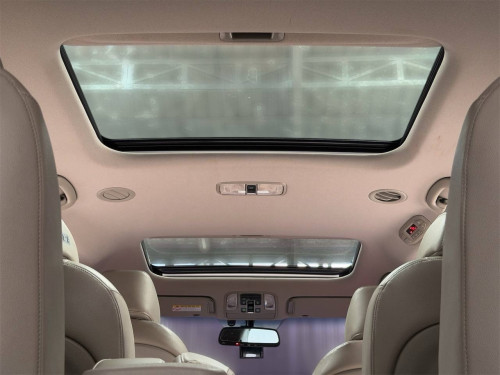 Kia Carnival 11កៅអី ម៉ាស៊ូត 2016
