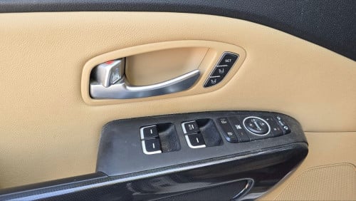 Kia carnival 2015 ក្នុងលឿង អូតូទ្វា2