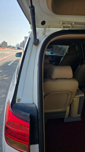 Kia carnival 2015 ក្នុងលឿង អូតូទ្វា2