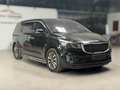 KIA CARNIVAL 2016