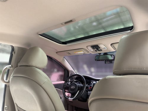 KIA CARNIVAL 2016