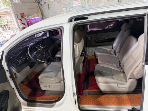 Kia Carnival 2017 Full Option