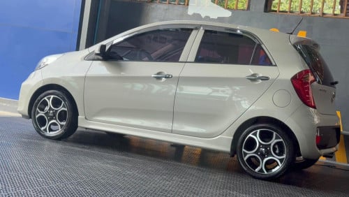 Kia morning 2015
