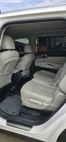 KIA Sorento 2023 FULL-OPTION 20338Km only