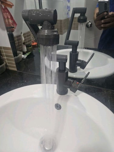 Kitchen, bathroom, hot and cold water mixture tap