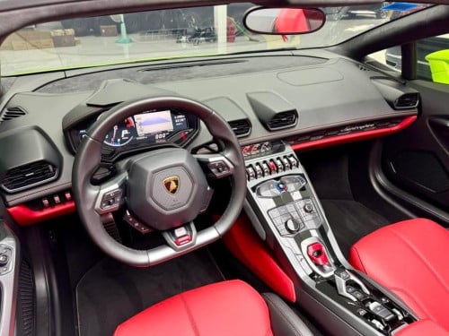 Lamborghini huracan spyder